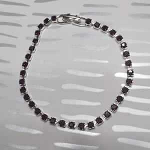 Red Garnet Swarovski Crystal Tennis Bracelet NEW!!!